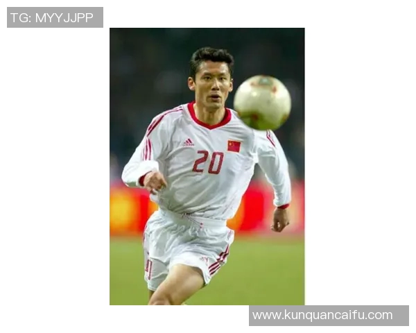 意大利现役足球球星风采与绿茵赛场荣耀全景解析 意大利现役足球球星风采与绿茵赛场荣耀全景解析