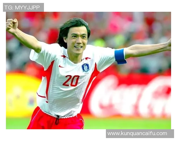 足球传奇14号:从青年才俊到全球偶像的辉煌之路 足球传奇14号:从青年才俊到全球偶像的辉煌之路