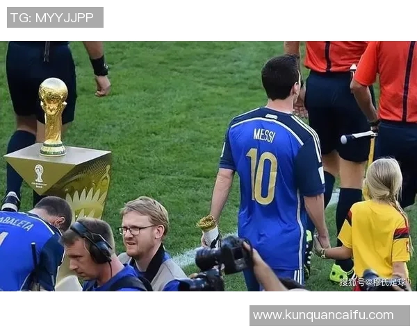 美国足球队当家球星带领球队冲击世界杯荣耀之路 美国足球队当家球星带领球队冲击世界杯荣耀之路