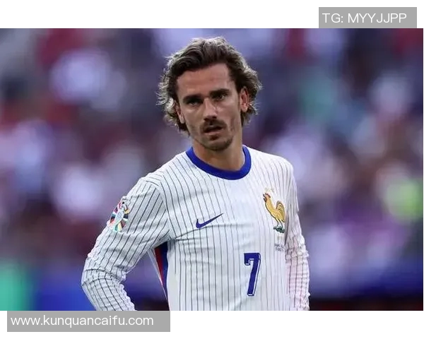 法国足球球星影锋是谁 他在球场上的独特角色与影响力解析